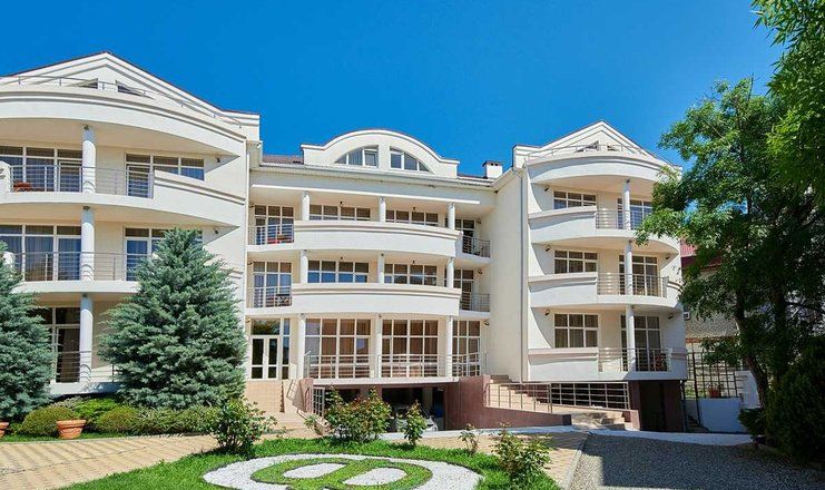 Отель "Фандоринъ All inclusive" / "Фандоринъ Все включено"